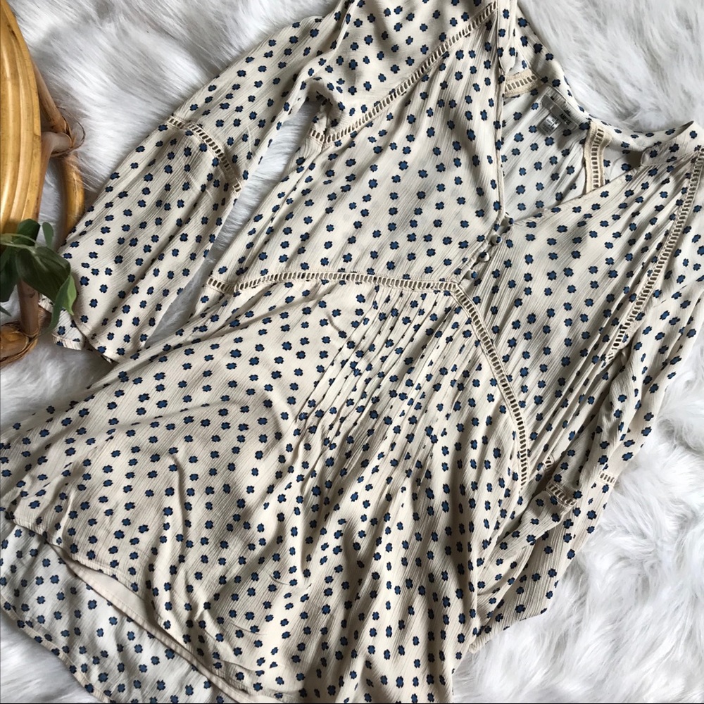Amuse society cream dress with bell sleeve